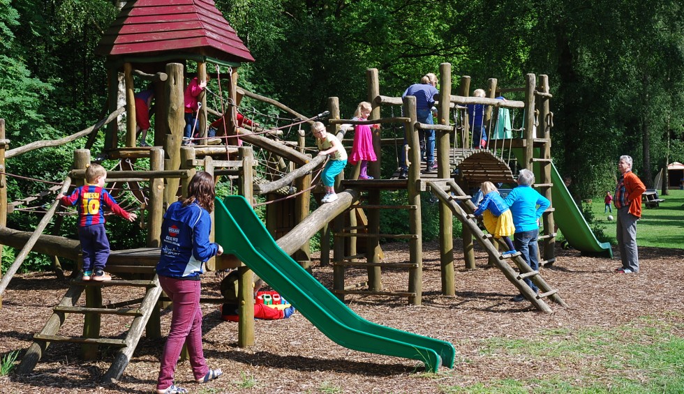 Klim- en klautertoestel.JPG