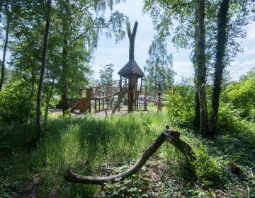 Klim- en klauter speeltoestel