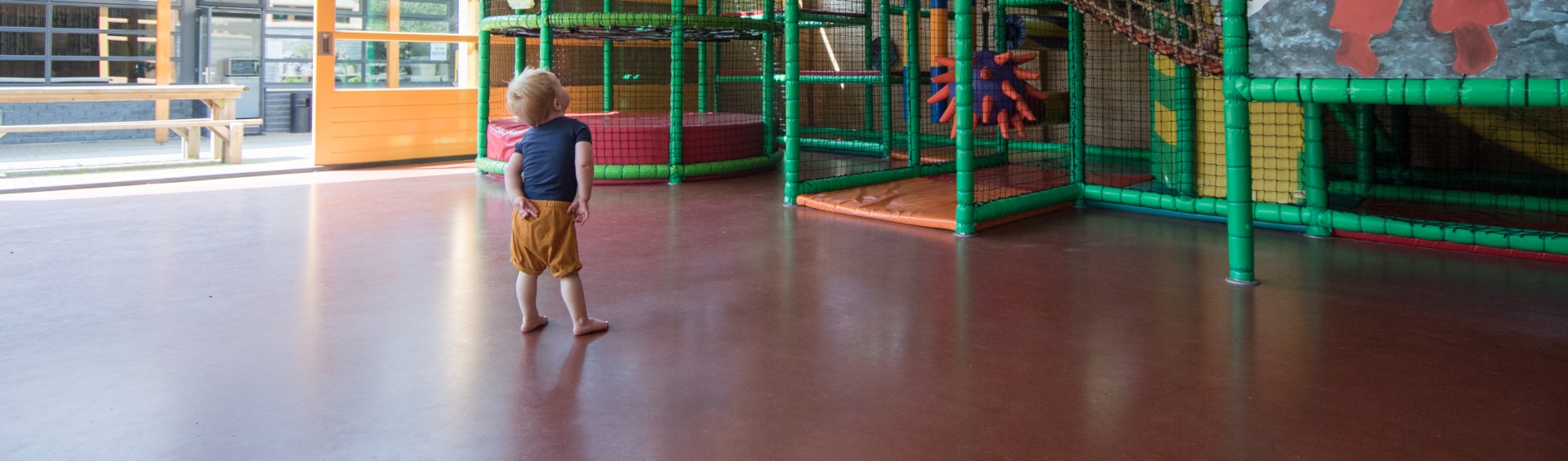 Binnenspeelplaats