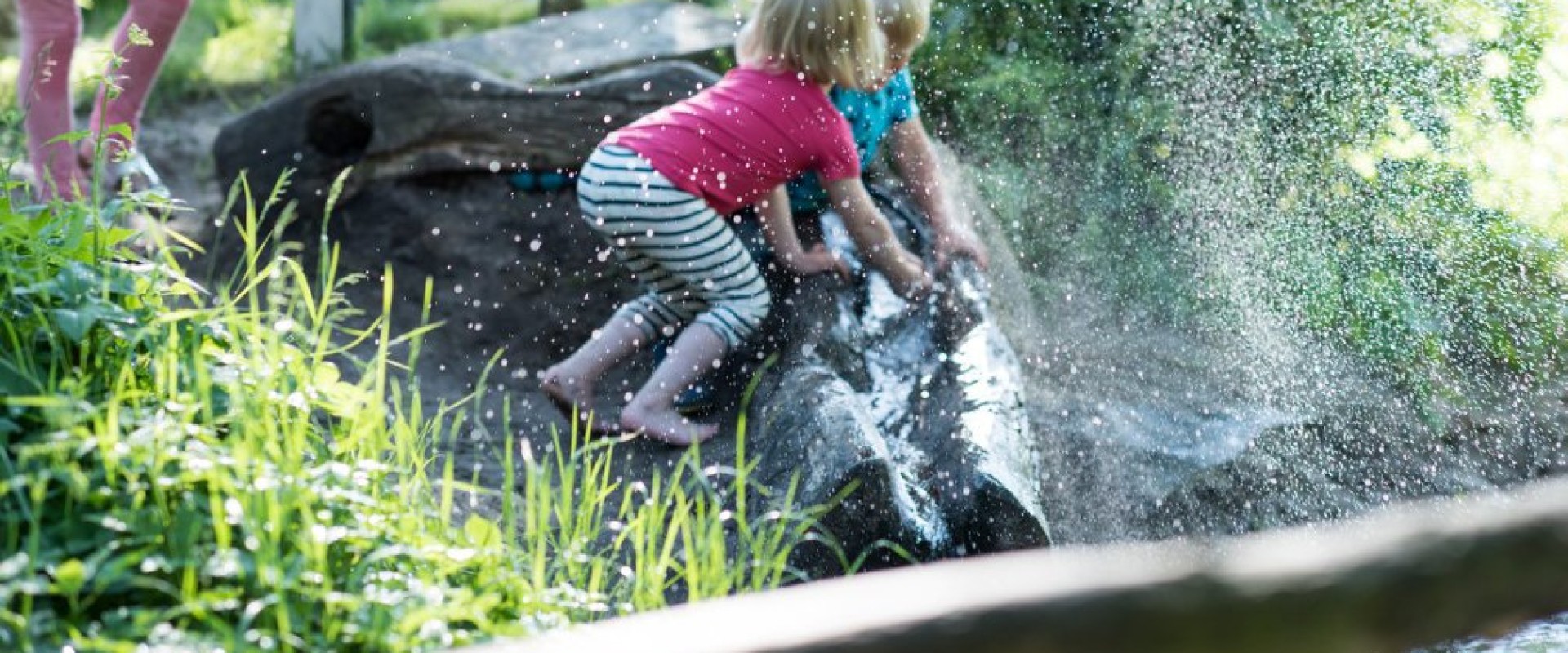 Natuurlijke speelplaats tentenveld.jpg