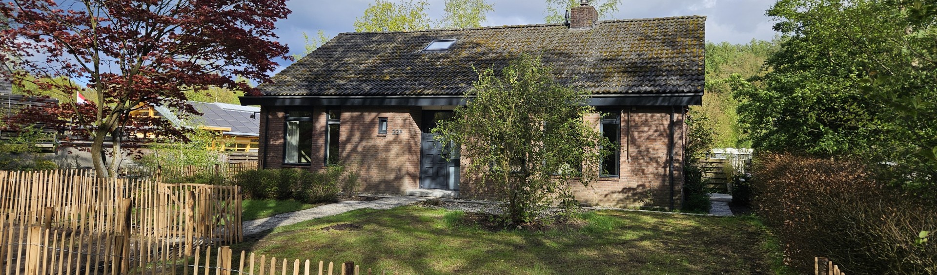 Vakantiehuis Gasselte met omheinde tuin.jpg