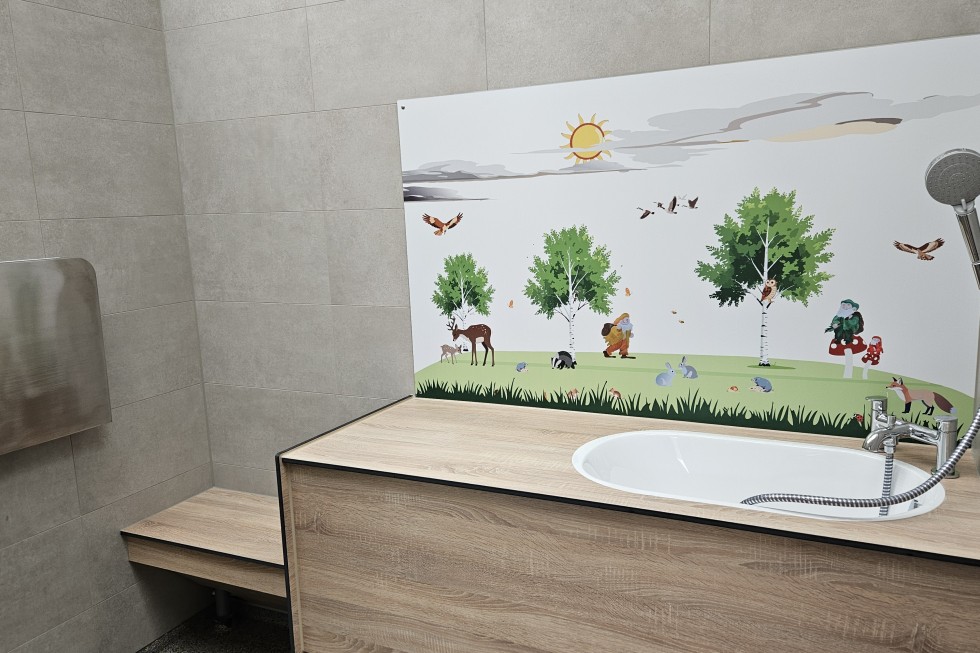 Kinder badkamer toiletgebouw 2.jpg