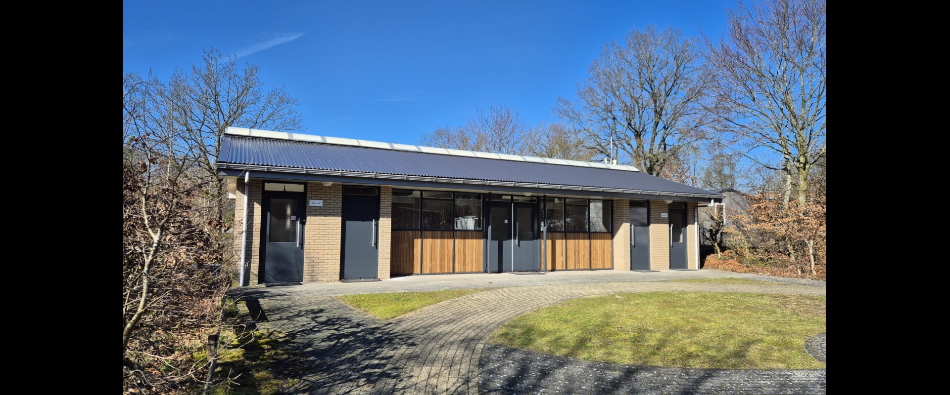 Toiletgebouw II Camping de Berken