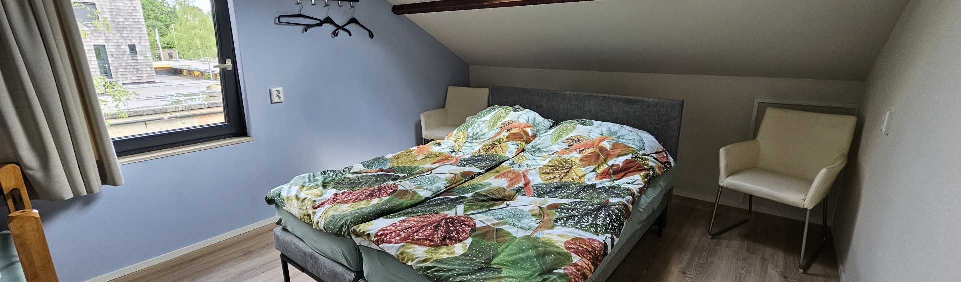 Slaapkamer boven vakantiehuis.jpg