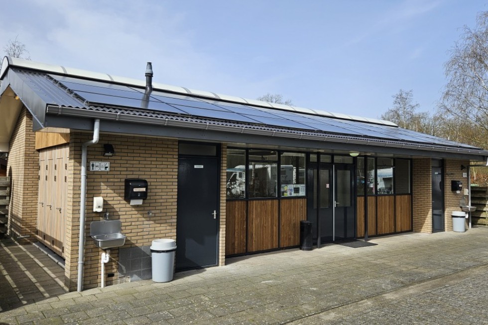 sanitairgebouw-camping-de-berken-bij-anloo.jpg.jpg